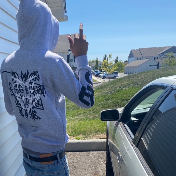 Meet your Posher, Alijah - Picture 1 of 1